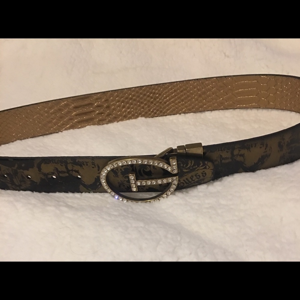 Guess belt